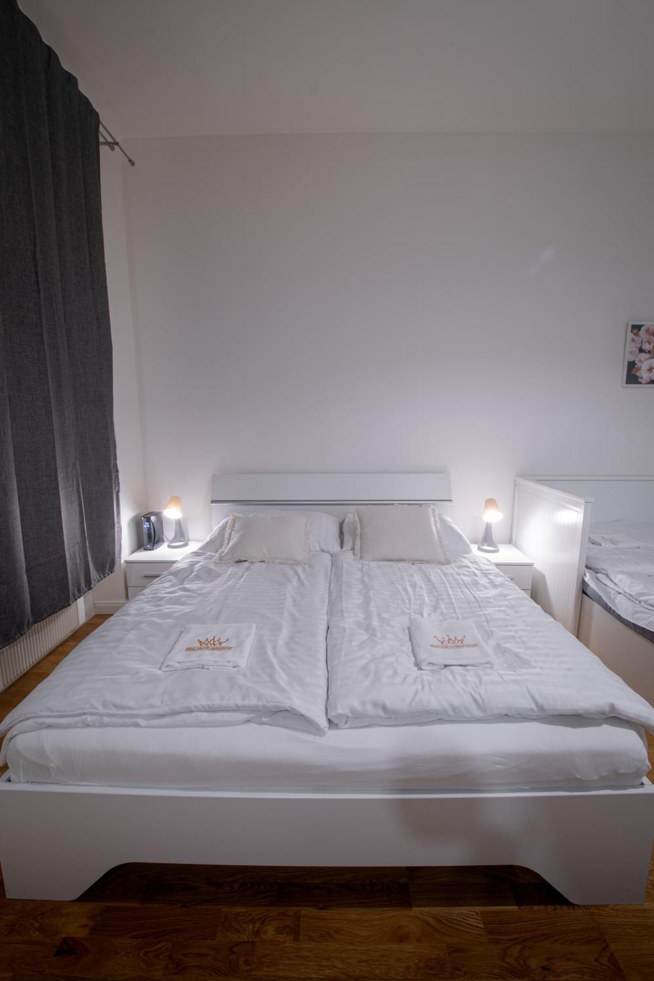 Helen New Chain Florenc Appartement Prague