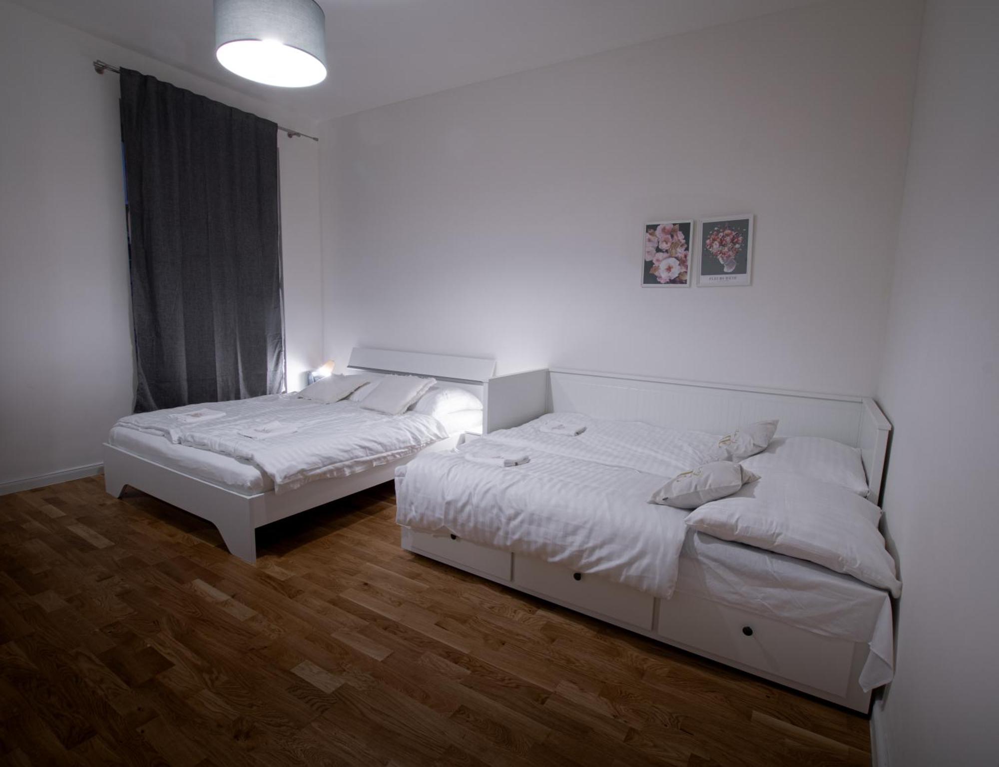 Helen New Chain Florenc Appartement